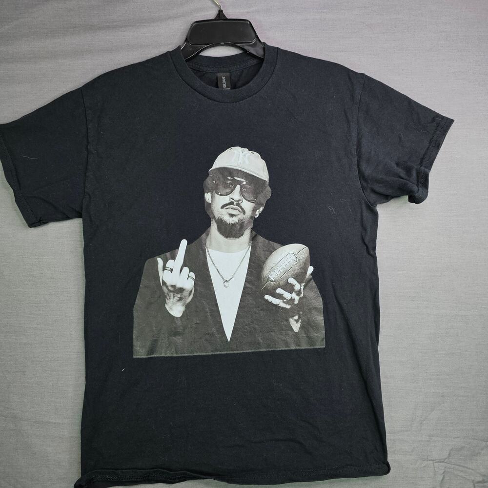 Bad Bunny Black Cotton Graphic T-Shirt 'Football Sports Print' Men's Size M